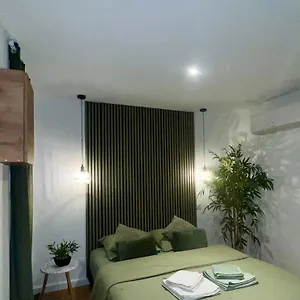 studio-cosy-coeur-de-ville.hotels-rhonealpes.com/